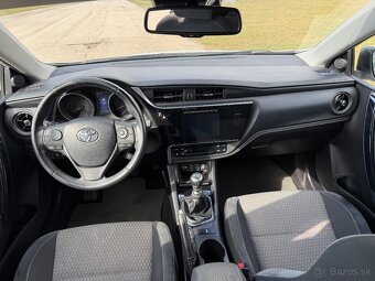 Toyota Auris 1.6 benzín 97kW Active Trend Plus - 10
