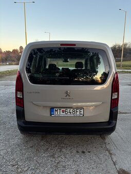 Peugeot rifter - 10