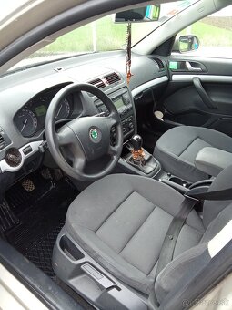 Škoda Octavia 2 - 10