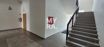 Nebytový priestor na prízemí, 2x parkovanie, 94 m2, klimatiz - 10