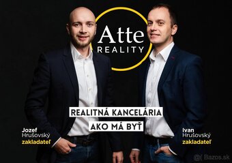 Na predaj ponúkame architektonicky pôsobivú 5-izbovú vilu - 10