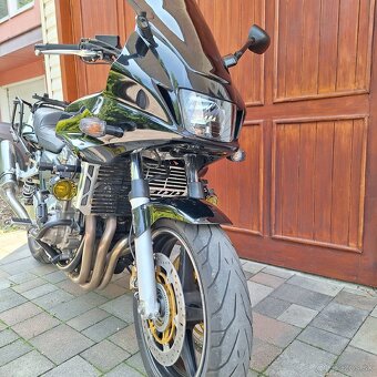 Honda CB 1300 SA - 10
