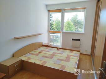 Prenájom - slnečný 2 izbový byt Nábrežie LM - 10
