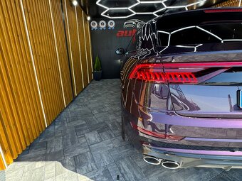 Audi SQ8 TFSI quattro Tiptronic V8 - 10