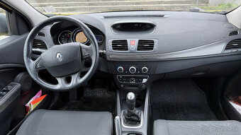 Renault Megane 1,6 / 16 V - 10