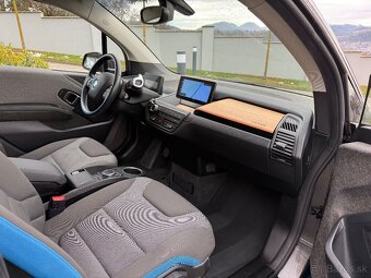 2021 BMW i3 120ah DPH - 10