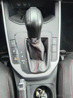 SEAT ARONA FR - 10