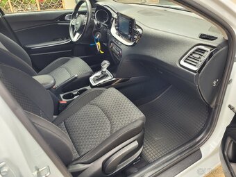 Predám Kia Ceed 1,6 CRDi, automat, 11/2020 - 10