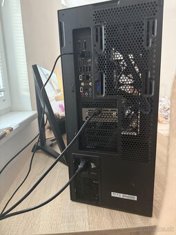 Ryzen 7 7700X | RTX 3060 Ti | 32GB DDR5 RAM | 1TB M.2 NVMe - 10