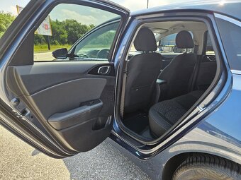 Kia Ceed 1.4 T-GDi Gold A/T - 10