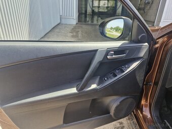 Mazda 3 1.6 benzin. 120 tis.km. - 10