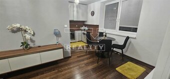 Prenájom 2-izbový byt s loggiou a parkovaním – Poprad,... - 10