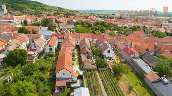 VYMEŇ SUSEDA – NA PREDAJ výmerou veľkorysá nehnuteľnosť v - 10