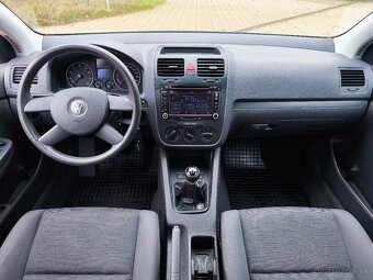 Volkswagen Golf 5 Hatchback 5dv 1.4 66kw len 90tis km - 10