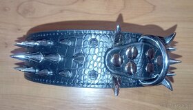 Koženkový obojok s hrotmi S M Lčierne - 10