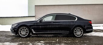 BMW Rad 7 740Ld xDrive A/T - 10