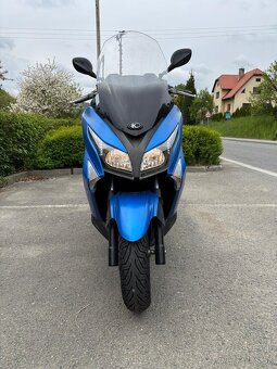 KYMCO X-TOWN 125i = MAXISKÚTR - 10