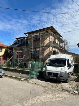 Stavebné fasadne lesenie - 10