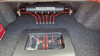 Dodge avenger - 10