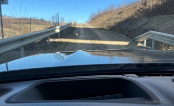 BMW 730d xDrive A/T, HUD, 360, Sound Booster, Odpočet DPH - 10
