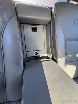 Predám audi A8L 4.2 benzin - 10