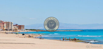 Dom 4+kk s bazénom Torreblanca-Torrevieja, Španielsko - 10