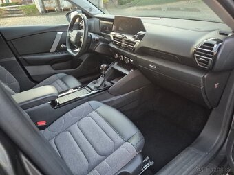 Citroën C4 BlueHDi 130 SS Feel Pack EAT8 - 10