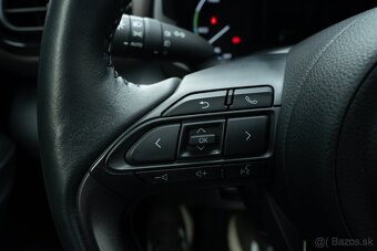 Toyota Yaris Cross Executive Hybrid, odpočet DPH, Záruka - 10