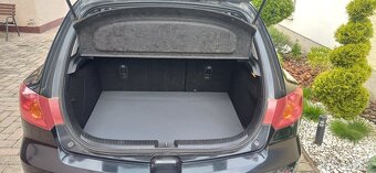 Mazda 3 benzin 1.6 ,77kw ročník 2004. - 10