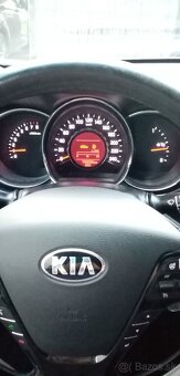 KIA ceed 1,6 GDi FIFA EDITION - 10