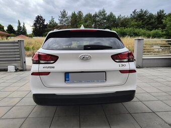 Hyundai i30 CW, benzín, 34 tis. KM, Nové kúp. na Slovensku - 10