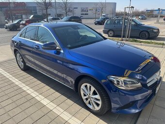 Mercedes c220d 4 matic sedan - 10