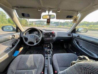 Honda Civic 6G 1.4is - 10