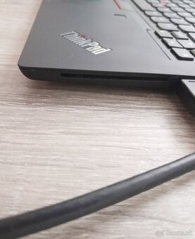 Lenovo T490 - 10