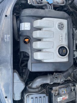 VW Golf V 2.0 SDI 55kw - 10