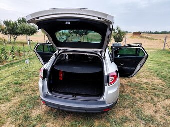 Renault Megane Grandtour 1.2 TCe - 10