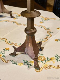 Monumentálne párové neogotické bronzové svietniky - výška 10 - 10