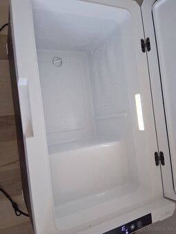 Kompresorova Autochladnička s Mrazničkou 20 alebo až -20st - 10