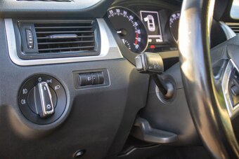 Predam Škoda Rapid 1.6 tdi 2017 - 10