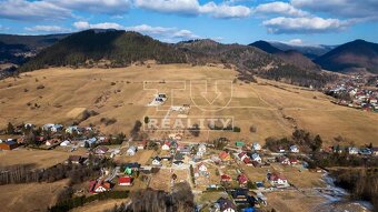 NOVÁ CENA-ROVINATÝ STAVEBNÝ POZEMOK, ZÁZRIVÁ, VÝMERA 1352m2 - 10