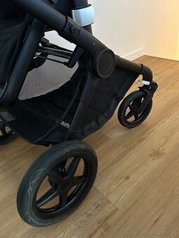 Bugaboo Fox 3 s príslušenstvom - 10