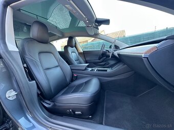 Tesla Model 3 Long Range AWD 82kWh ŤAŽNÉ REFRESH 366kW - 10