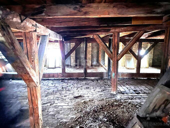 LEVOČA - historický dom v centre mesta - 10