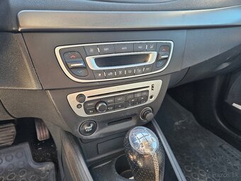 Fluence 1.6 16V Limited, ťažné, LPG, 80kw, EURO 5 - 10