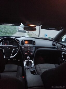 Opel Insignia Sports Tourer sw - 10