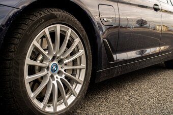 BMW Rad 5 Touring 530e Laser, v Záruke 2026, Adaptive, 4Zone - 10