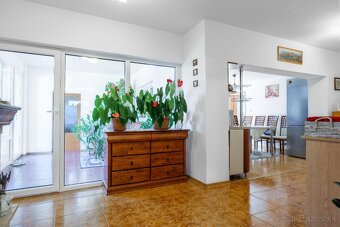 Ponúkame na predaj RD v Trebišove, po rekonštrukcii - 10