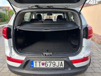 Kia Sportage 2.0 CRDI 4x4 - 10