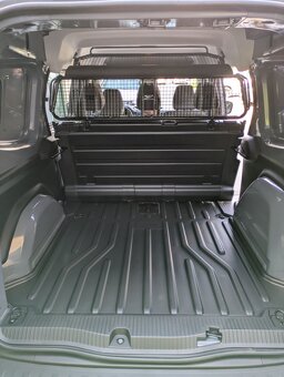 Na Prenájom – Renault Kangoo Van Extra (L2, dvojkabína) - 10