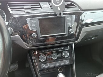 VW TOURAN 1.4TSI DSG - 10